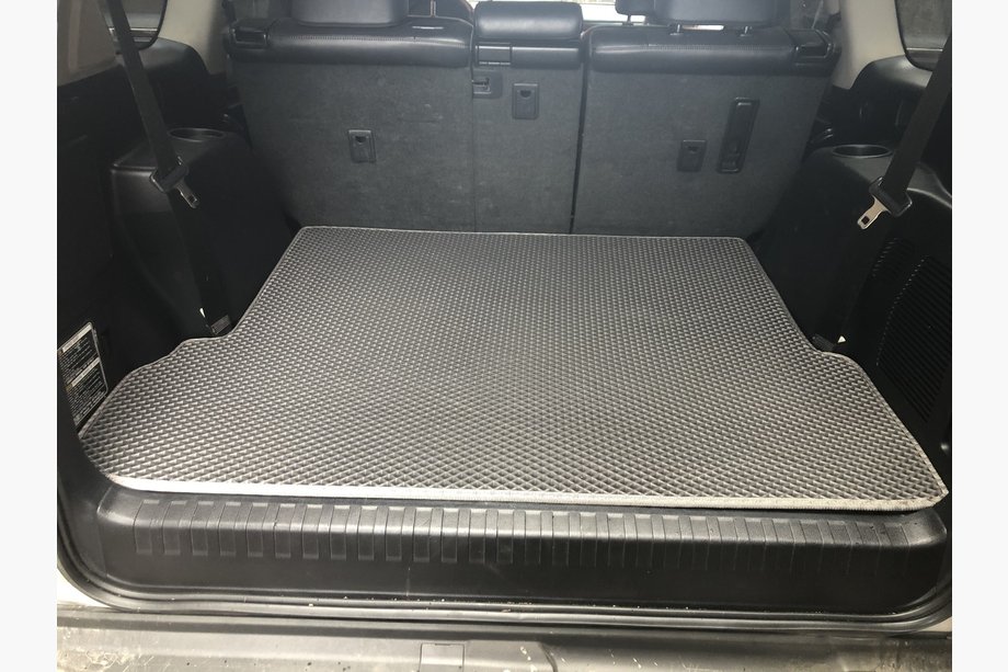 Lexus GX460 2009–2023 EVA koberec do kufru pro 7 míst (černý) Image