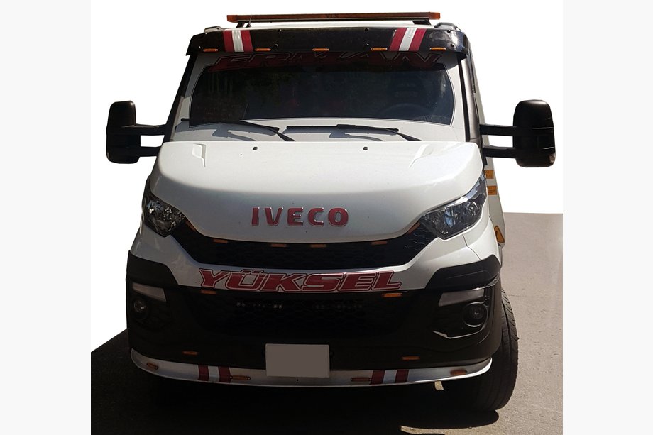 Iveco Daily 2014– Kšilt na čelní sklo V1 (černý lesk, 5 mm) Image