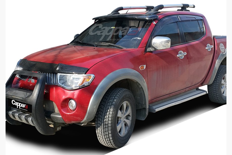 Mitsubishi L200 2006–2015 Kšilt na čelní sklo (černý, na rámu) Image