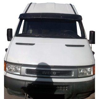 Kšilt na čelní sklo V1 (černý lesk, 5 mm) Iveco Daily 1999–2006 fotografie 1