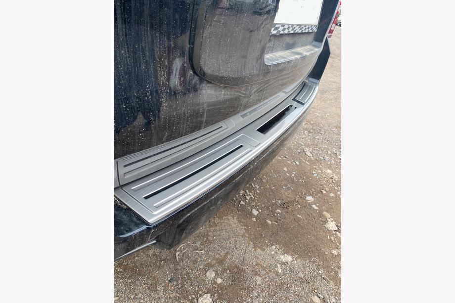 Toyota Land Cruiser Prado 150 2009–2023 Chromová lišta na zadní nárazník V1 Image