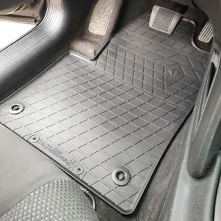 Gumové autokoberce Stingray (4 ks, guma) fotografie 2