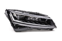 Skoda Superb 2015–2024 Přední světlomet Matrix (pravý, originál, použitý) fotografie 1