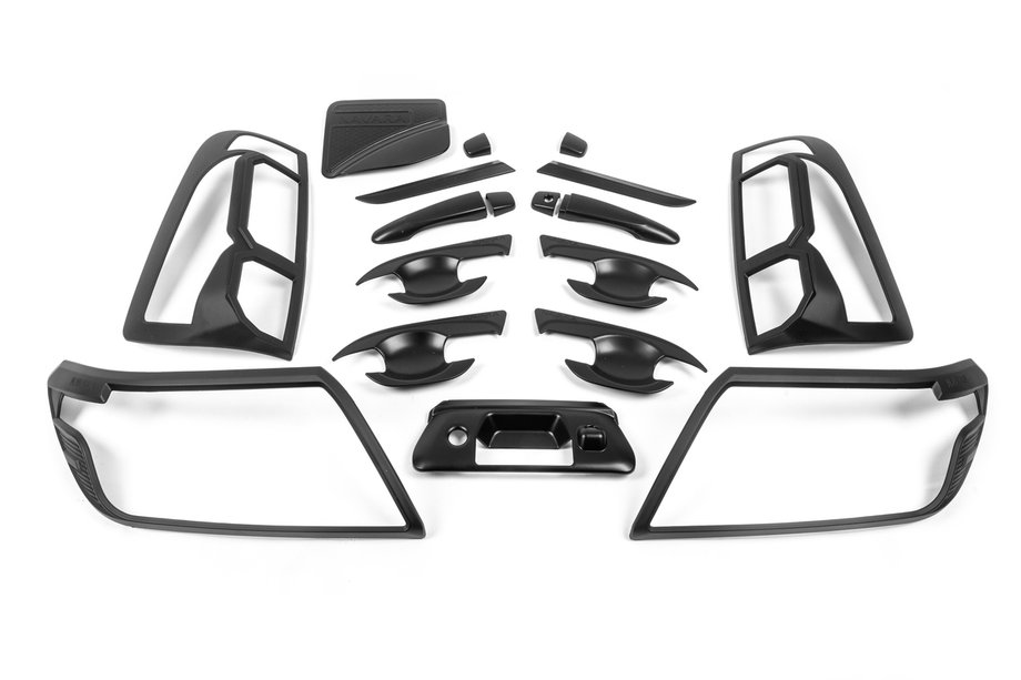 Nissan Navara/NP300 2016– Sada krytů (černý ABS plast) Image