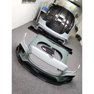 Kompletní bodykit s karbonovou kapotou fotografie 1