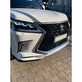 Sada bodykitu (TRD-Sport 2021-2022) fotografie 3