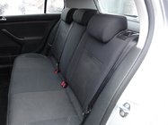 Volkswagen Golf 5 2003–2009 Autopotahy (eko kůže↗látka, Premium) fotografie 4