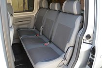 Volkswagen Caddy 2010–2015 Autopotahy (eko kůže↗látka, Premium) fotografie 5