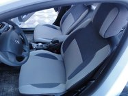 Renault Fluence 2009–2016 Autopotahy (2009-2012, eko kůže / látka, Premium) Dělené fotografie 1