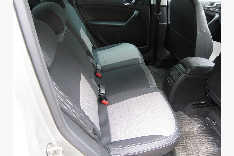 Skoda Yeti 2009–2017 Autopotahy SoyuzAuto Premium Fotografie 2
