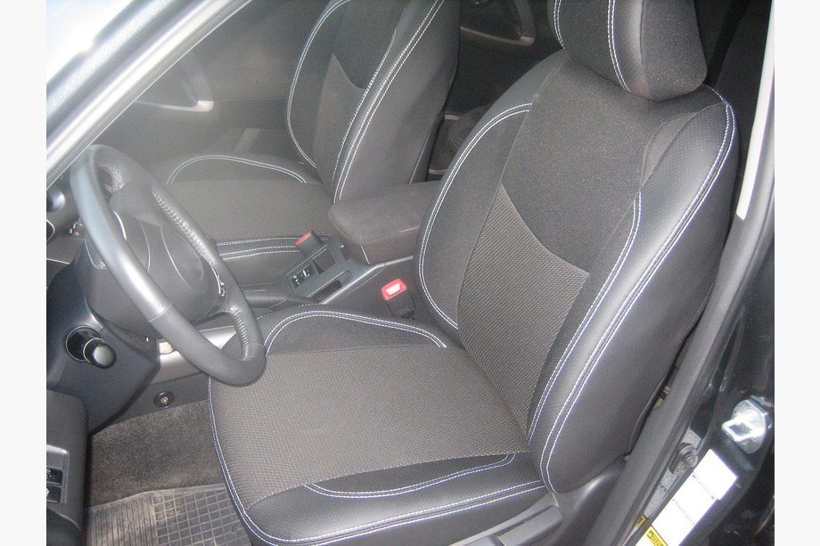 Toyota Rav 4 2006–2013 Autopotahy (eko kůže↗látka, Premium) Image