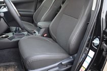 Toyota Rav 4 2013–2018 Autopotahy (eko kůže↗látka, Premium) fotografie 2