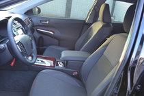 Toyota Camry 2011–2017 Autopotahy (eko kůže↗látka, Premium) fotografie 2