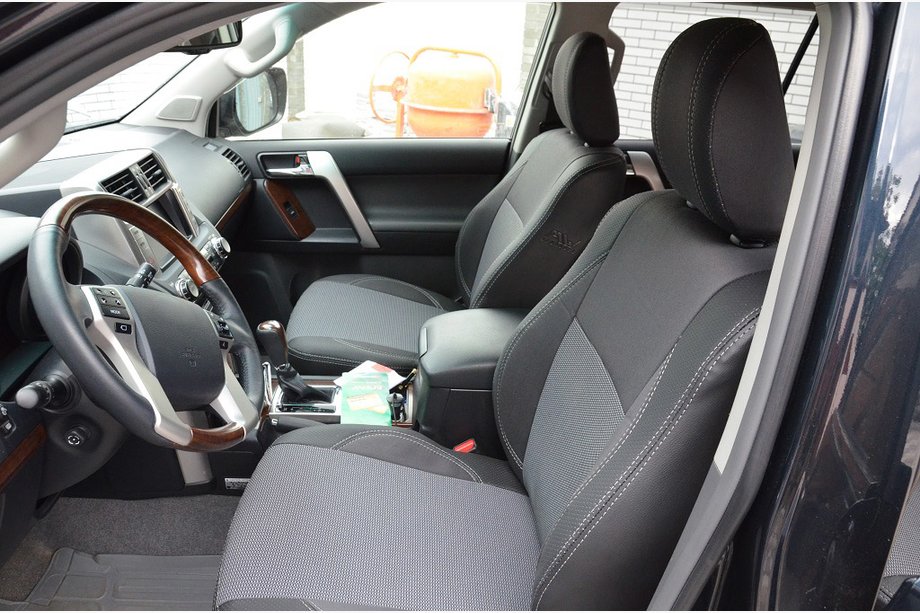 Toyota Land Cruiser Prado 150 2009–2023 Autopotahy z eko kůže a látky (Premium) Image