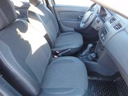 Renault Logan II 2013–2022 Autopotahy (ekokůže↗látka, Premium) fotografie 3