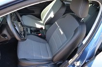 Volkswagen Golf 7/E-Golf 2012–2020 Autopotahy (eko kůže↗látka, Premium) fotografie 5
