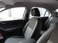 Skoda Rapid 2012–2019 Autopotahy SoyuzAuto Premium fotografie 3