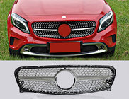 Mercedes GLA X156 2014–2019 Přední maska chladiče Diamond Silver (2014-2016) fotografie 6