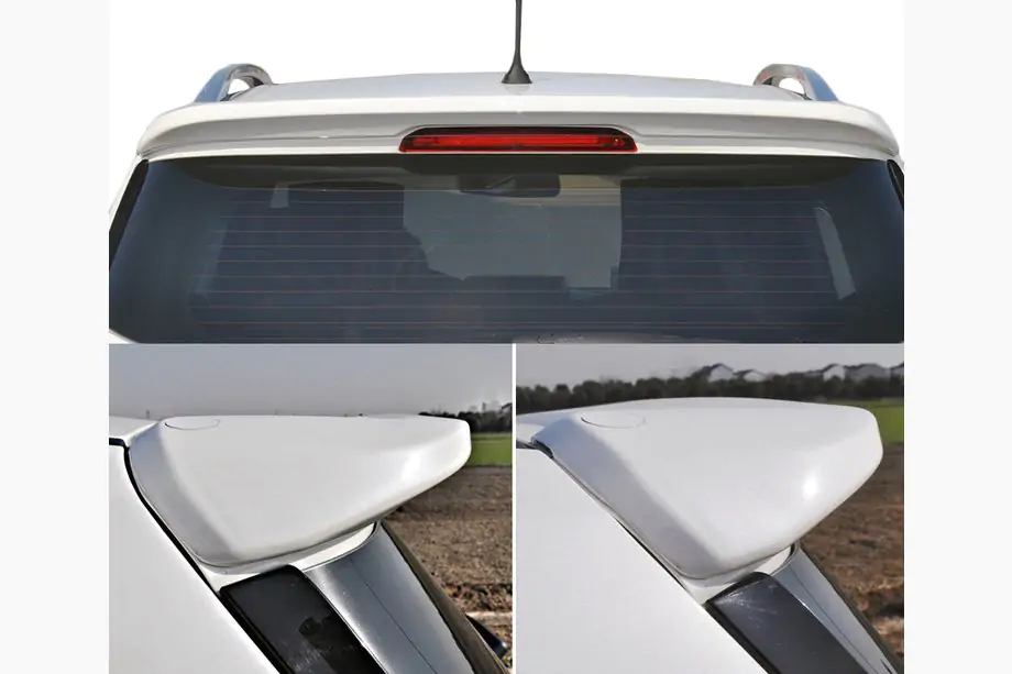 Ford Kuga/Escape 2013–2019 Bílý spoiler Fotografie 1