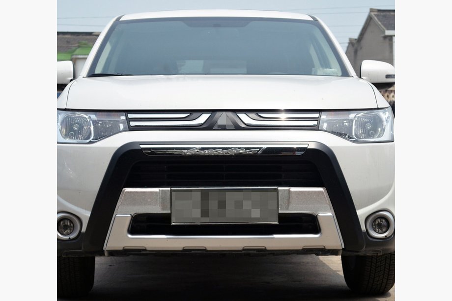 Mitsubishi Outlander 2012–2021 Přední lip spoiler (2013-2015) Image