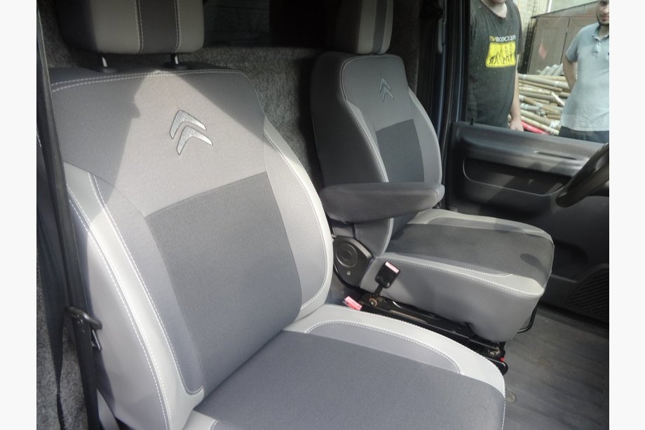 Citroen Jumpy 2007–2017 Autopotahy (eko kůže↗látka, Premium) Image