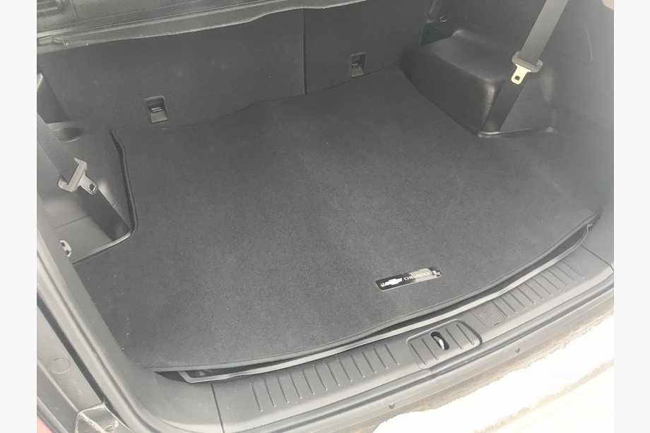 Chevrolet Captiva 2006–2019 Textilní koberec do kufru (Saek) Image