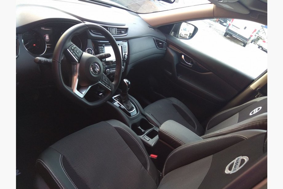 Nissan Qashqai 2014–2021 Autopotahy (eko kůže↗látka, Premium) Image