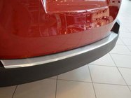 Toyota Rav 4 2013–2018 Nerezová ochranná lišta na zadní nárazník s ohybem Nataniko 2013–2016 fotografie 2