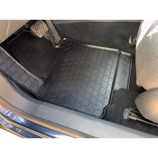 Gumové autokoberce do interiéru (4 ks, Stingray Premium) fotografie 1
