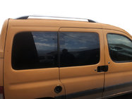 Peugeot Partner 1996–2008 Střešní ližiny Skyport (matná šedá) fotografie 4