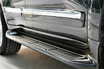 Lexus LX570/450d 2008–2022 Boční prahy s LED osvětlením (design Lexus 2012-2016) fotografie 1