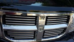 Dodge Nitro 2006–2011 Chromové lišty na masku chladiče (nerez) fotografie 2