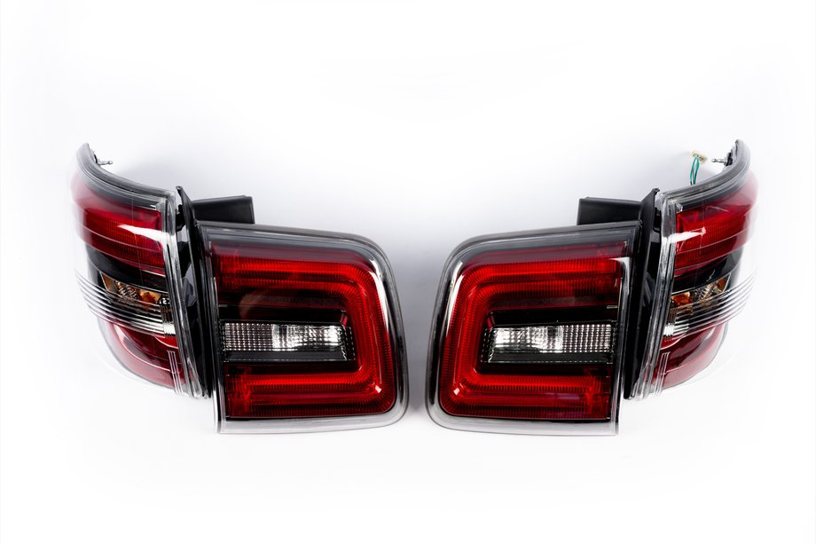 Nissan Armada 2016–2024 Zadní LED světla (design 2019) Image