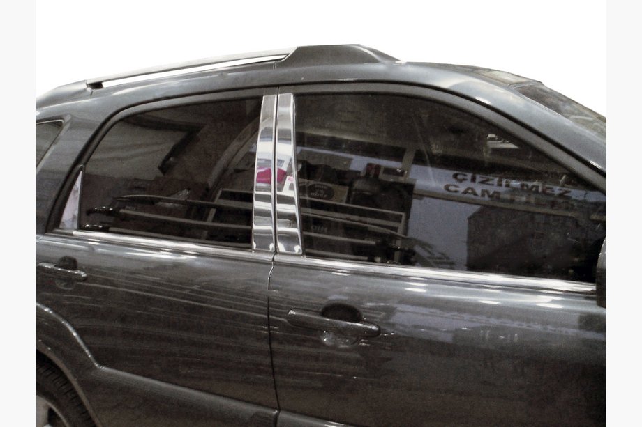 Kia Sportage 2004–2010 Nerezové kryty sloupků (6 ks) Image