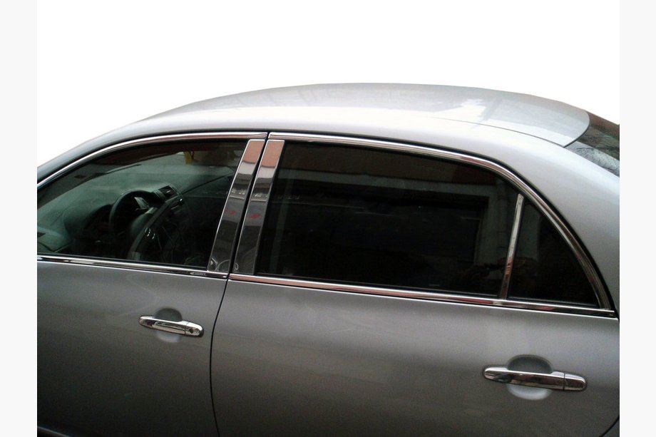 Toyota Corolla 2007–2013 Nerezové kryty sloupků Image