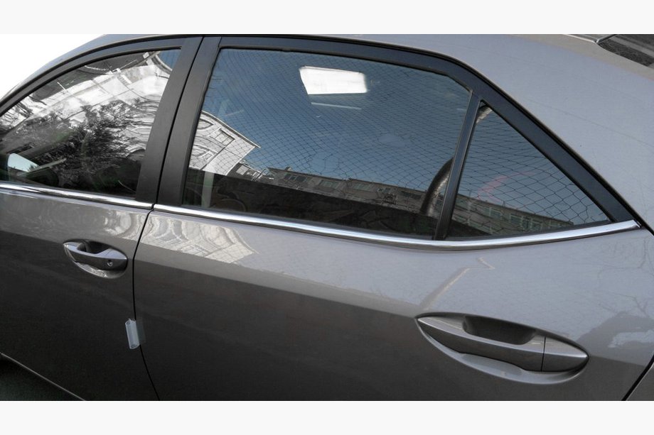 Toyota Corolla 2019– Spodní lišty dveří (8 ks, nerez) Image