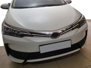 Toyota Corolla 2013–2019 Nerezové lišty na masku chladiče (2017-2019) fotografie 1