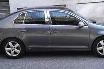 Volkswagen Jetta 2006–2011 Kompletní okenní lišty (nerez) fotografie 3