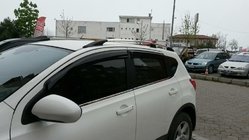 Nissan Qashqai 2010–2014 Chromované střešní ližiny fotografie 2