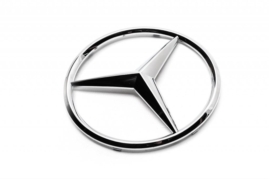 Mercedes E-Class W212 2009–2016 Přední emblém (18,4 cm) Image