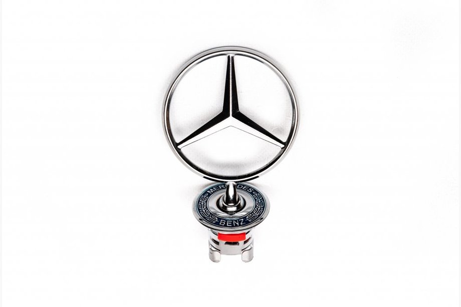 Mercedes S-class W221 2005–2013 Emblém zaměřovač (s nápisem) Image