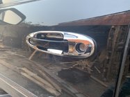 Toyota Land Cruiser 100 1998–2007 Chromové rámečky kolem klik dveří (4 ks, plast) fotografie 1