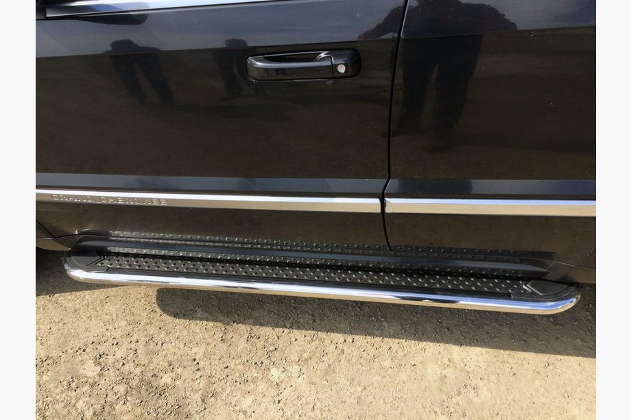 Toyota Highlander 2013–2019 Boční prahy Maydos V2 (2 ks, nerez) Image
