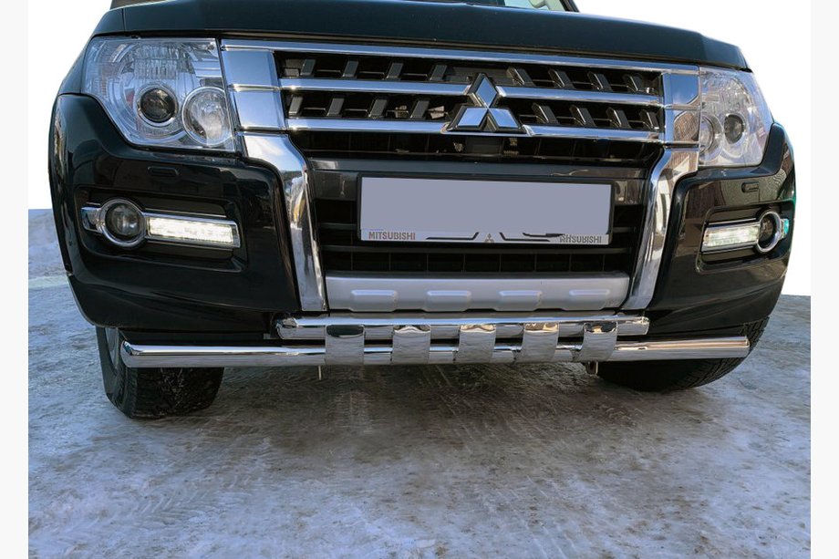 Mitsubishi Pajero Wagon IV 2006–2021 Přední ochranný rám ST015 (nerez) Image