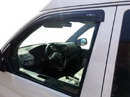 Volkswagen T6 2015–2024 Deflektory oken (2 ks, MyRacing) fotografie 1