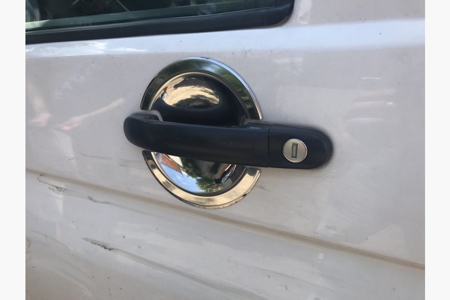 Volkswagen Touran 2015– Chromové kryty pod kliky dveří Sada 4 ks. OmsaLine – italská nerezová ocel Image