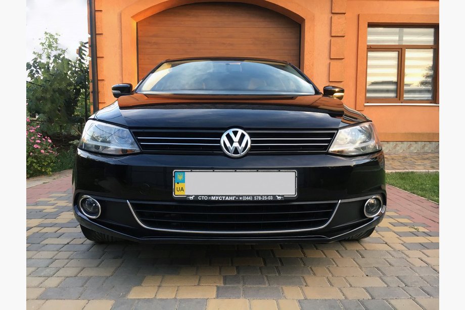 Volkswagen Jetta 2011–2018 Nerezové kryty mlhových světel (2 ks) OmsaLine – italská nerezová ocel Image