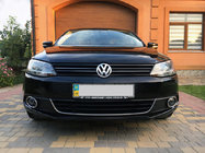 Volkswagen Jetta 2011–2018 Nerezové kryty mlhových světel (2 ks) OmsaLine – italská nerezová ocel fotografie 1