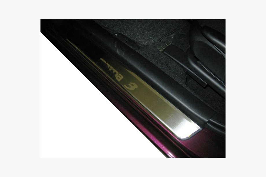 Mazda 3 2003–2009 Nerezové kryty prahů Nataniko (4 ks, nerez) Image