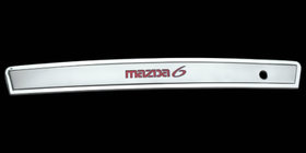 Mazda 6 2003–2008 Chromovaná lišta s červeným podsvícením (plast) fotografie 1